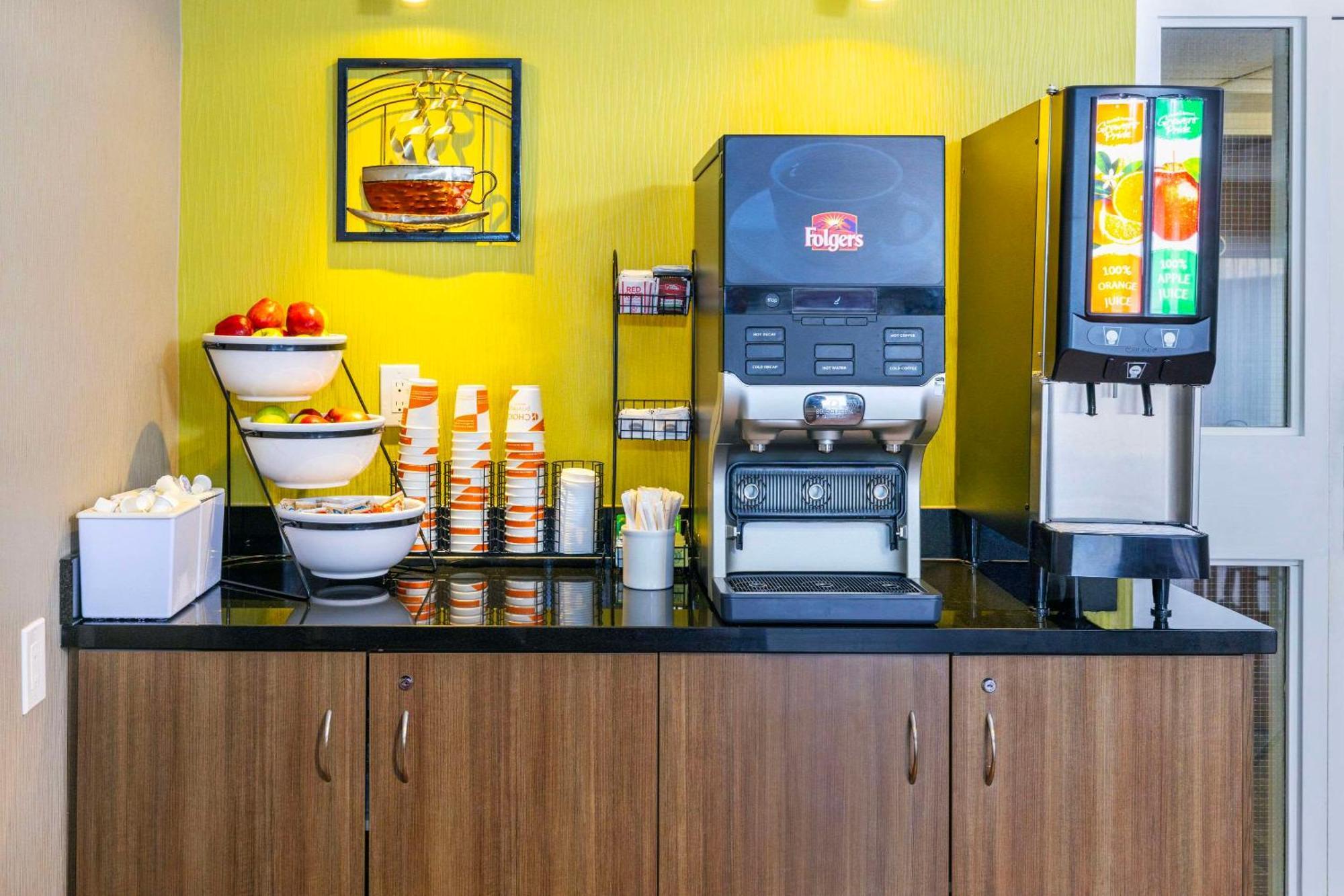 Comfort Inn East Moncton Kültér fotó
