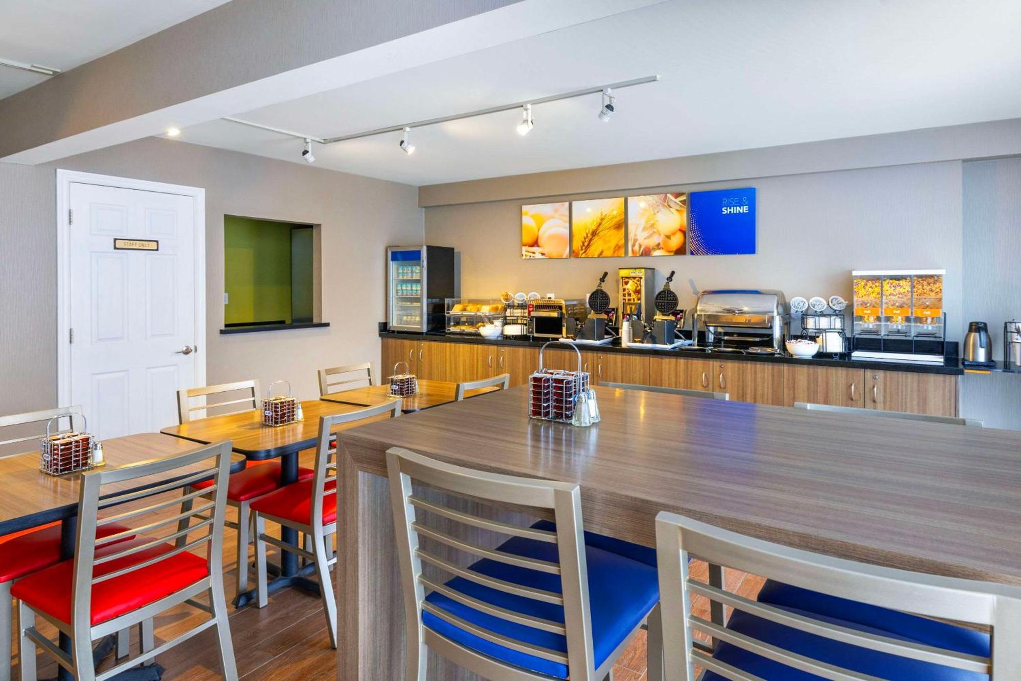 Comfort Inn East Moncton Kültér fotó