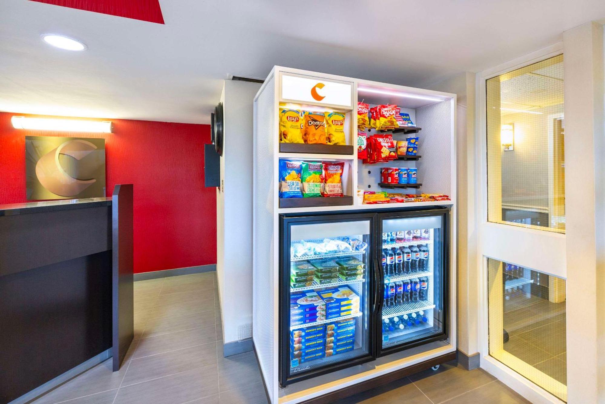 Comfort Inn East Moncton Kültér fotó